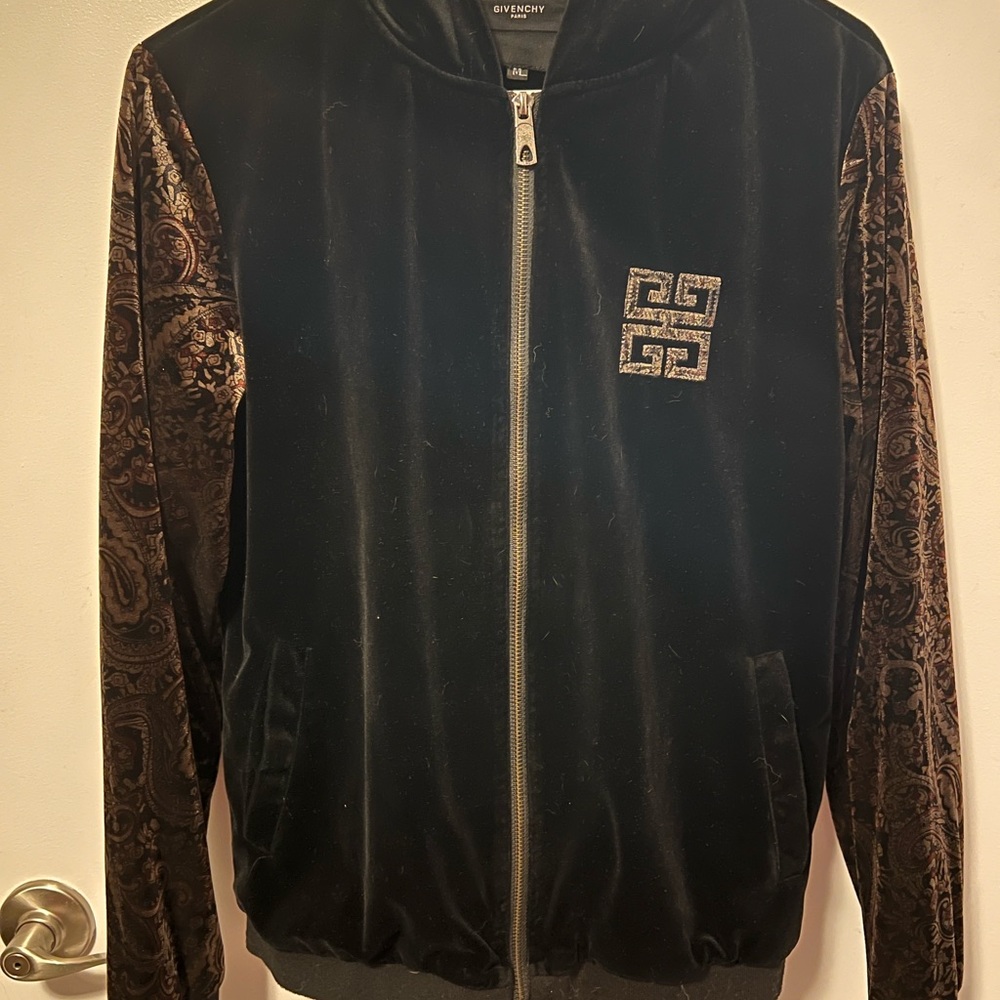 Authentic Givenchy Jacket - Picture 3 of 9